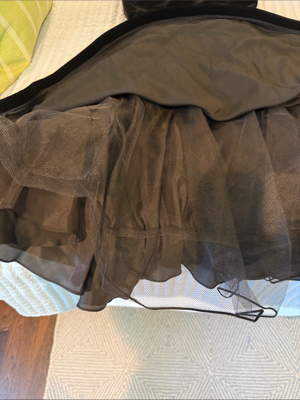 Ralph Lauren Black Label Velvet Strapless Dress with Satin Sash - Picture 5 of 8